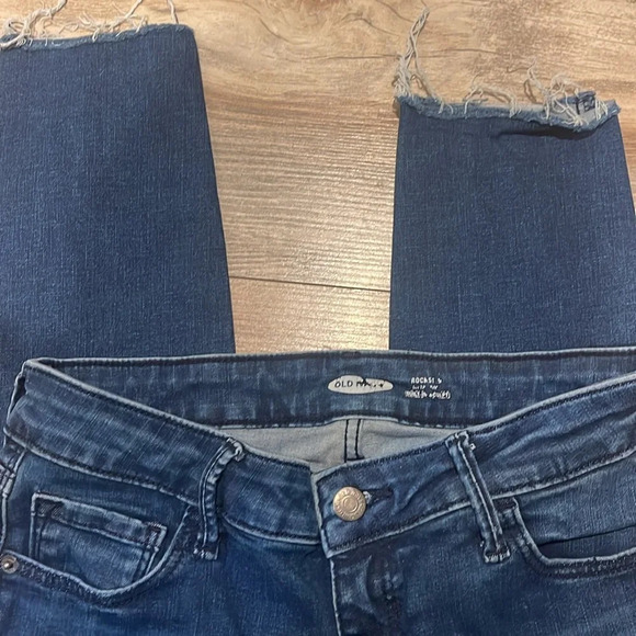Old Navy Rockstar Skinny Jeans Size 6 Built in Sculpt Stretchy Dark wash Jegging - Picture 3 of 4